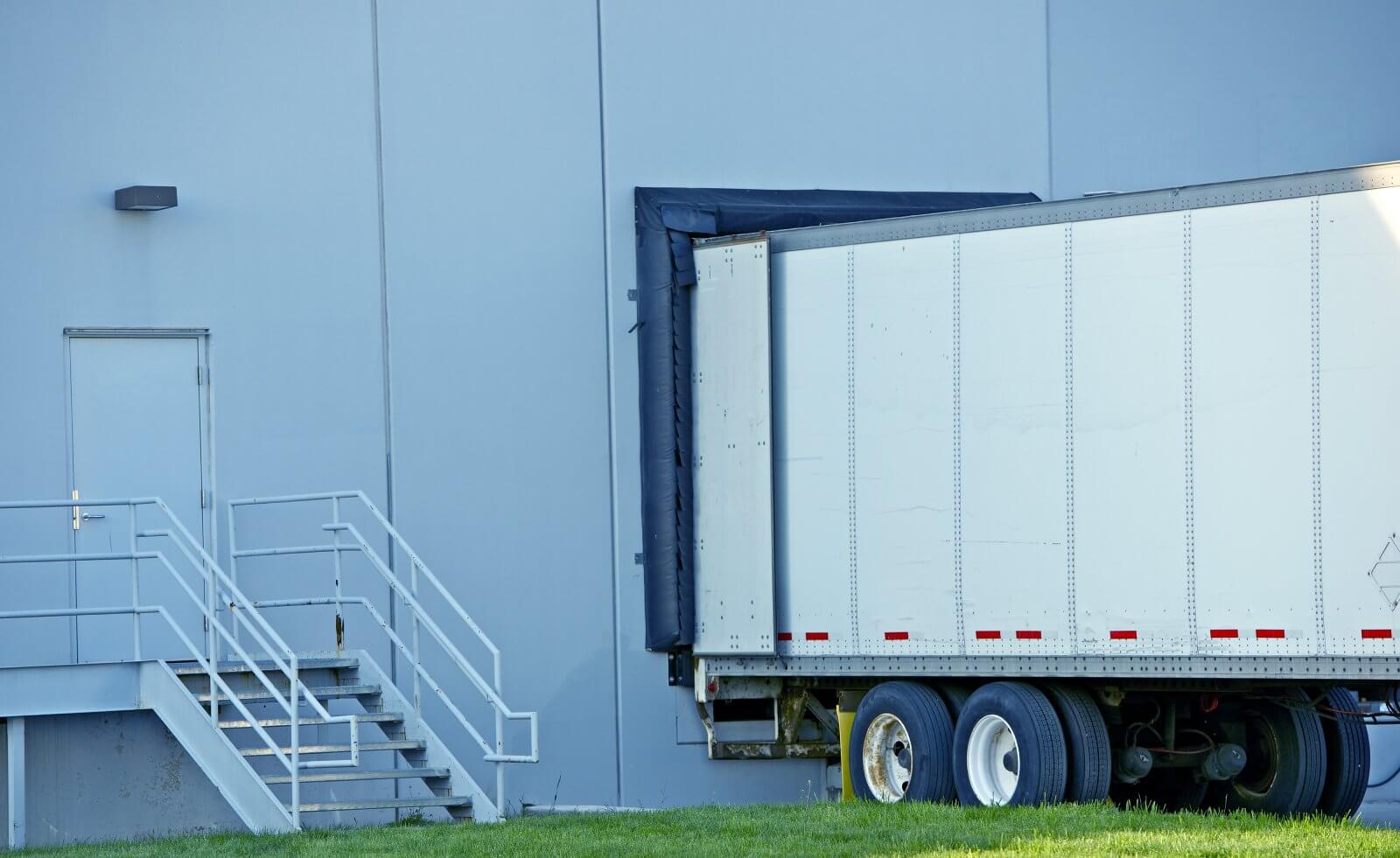 Retail & Distribution Center Replenishment Transport — Nationwide