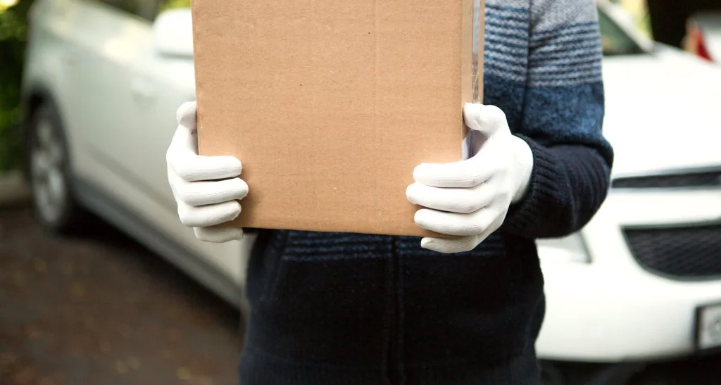 white glove shipping services