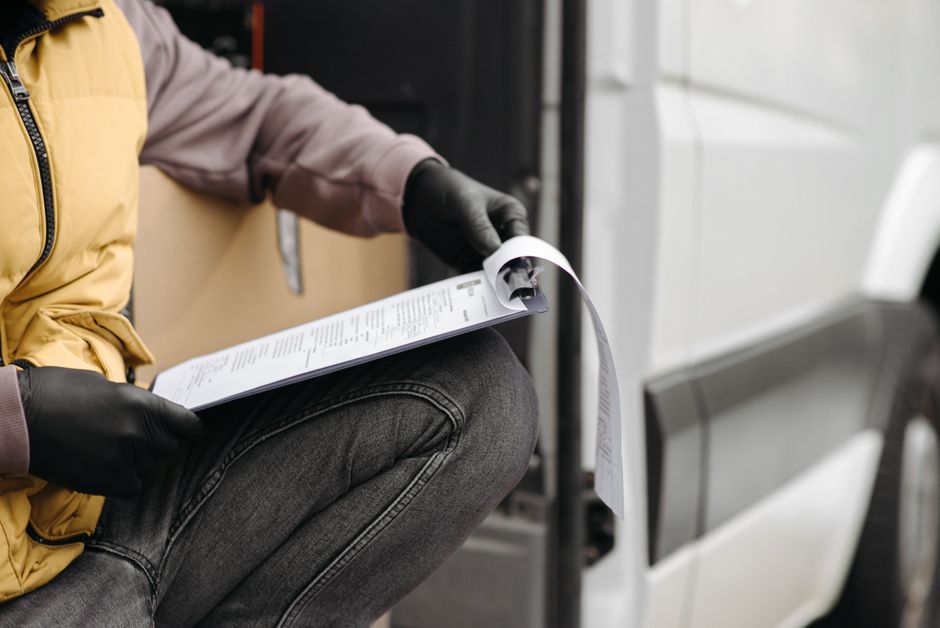 white glove pick up service